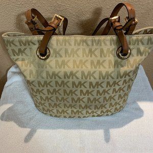 Michael Kors Logo East West Signature Tote